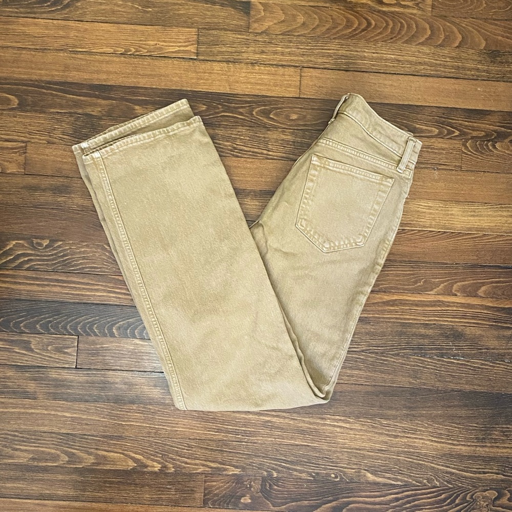 NWOT Abercrombie & Fitch The 90’s Relaxed Jean High Rise